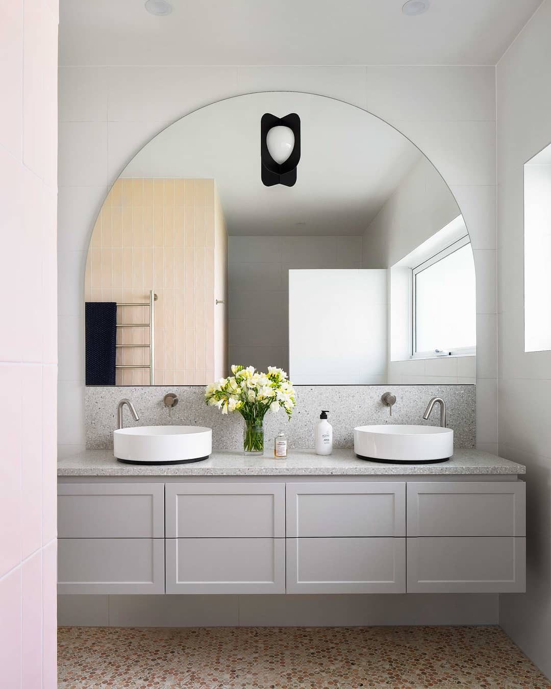 Arched Mirror Ensuite Detail